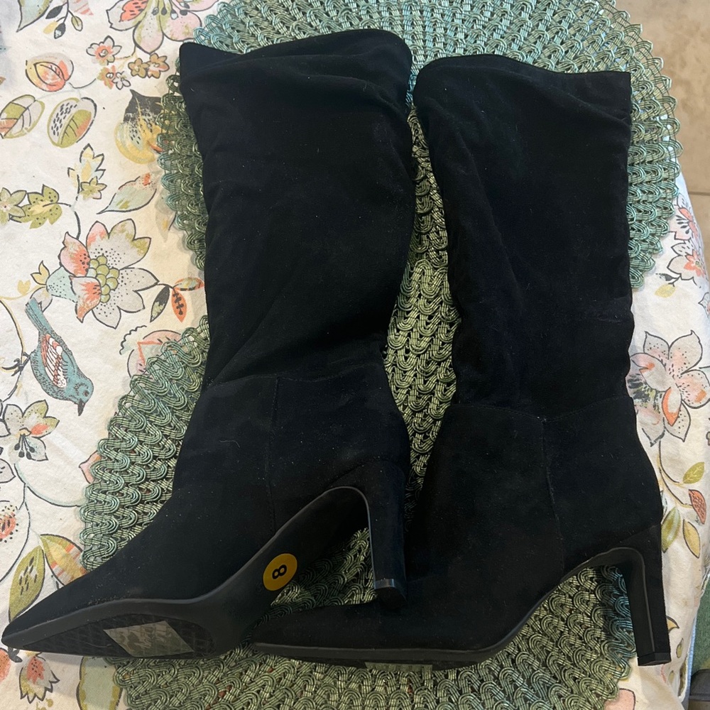 NWT Aerosoles Black Suede Mid-Calf Heeled Boots - Women 3 1/4” suede heel.size 8